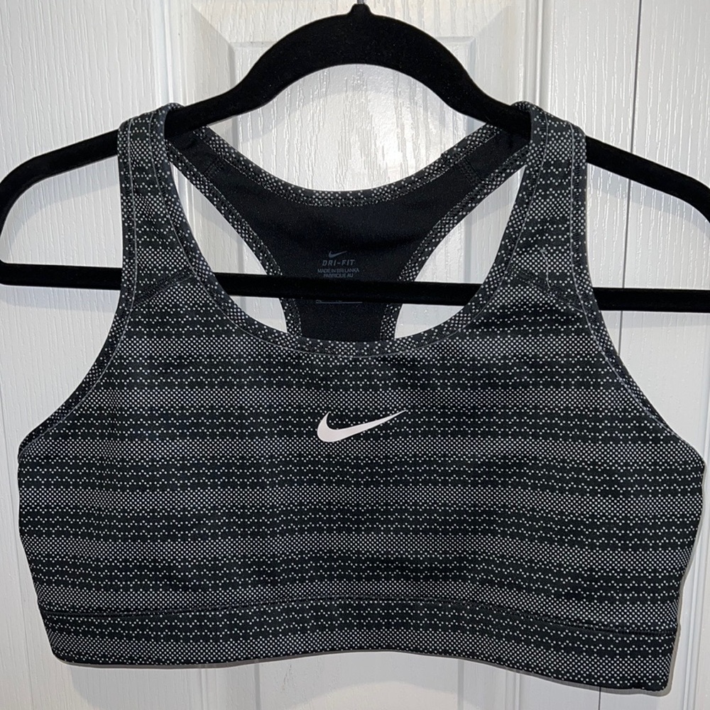Nike Pro Dri-FIT Women's Medium-Support Non-Padded Sports Bra | Size XL